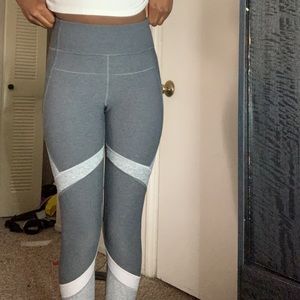 cute calvin klein performance leggings !